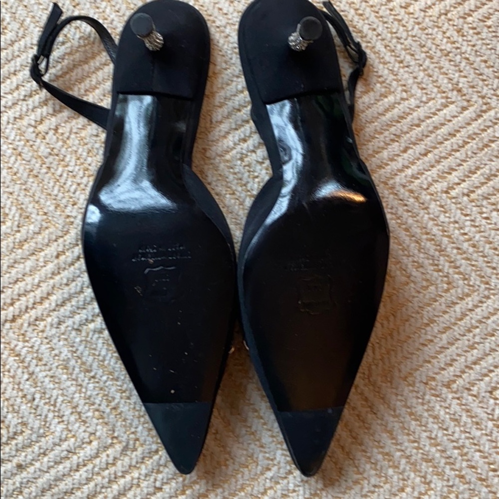 Stuart Weitzman Slingback Kitten Heel. - image 4